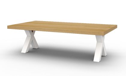שולחן סלון מלבני, פלטה עליונה פורניר עץ אלון טבעי, בשילוב רגליים בצבע לבן, דגם 'קרמבולה'